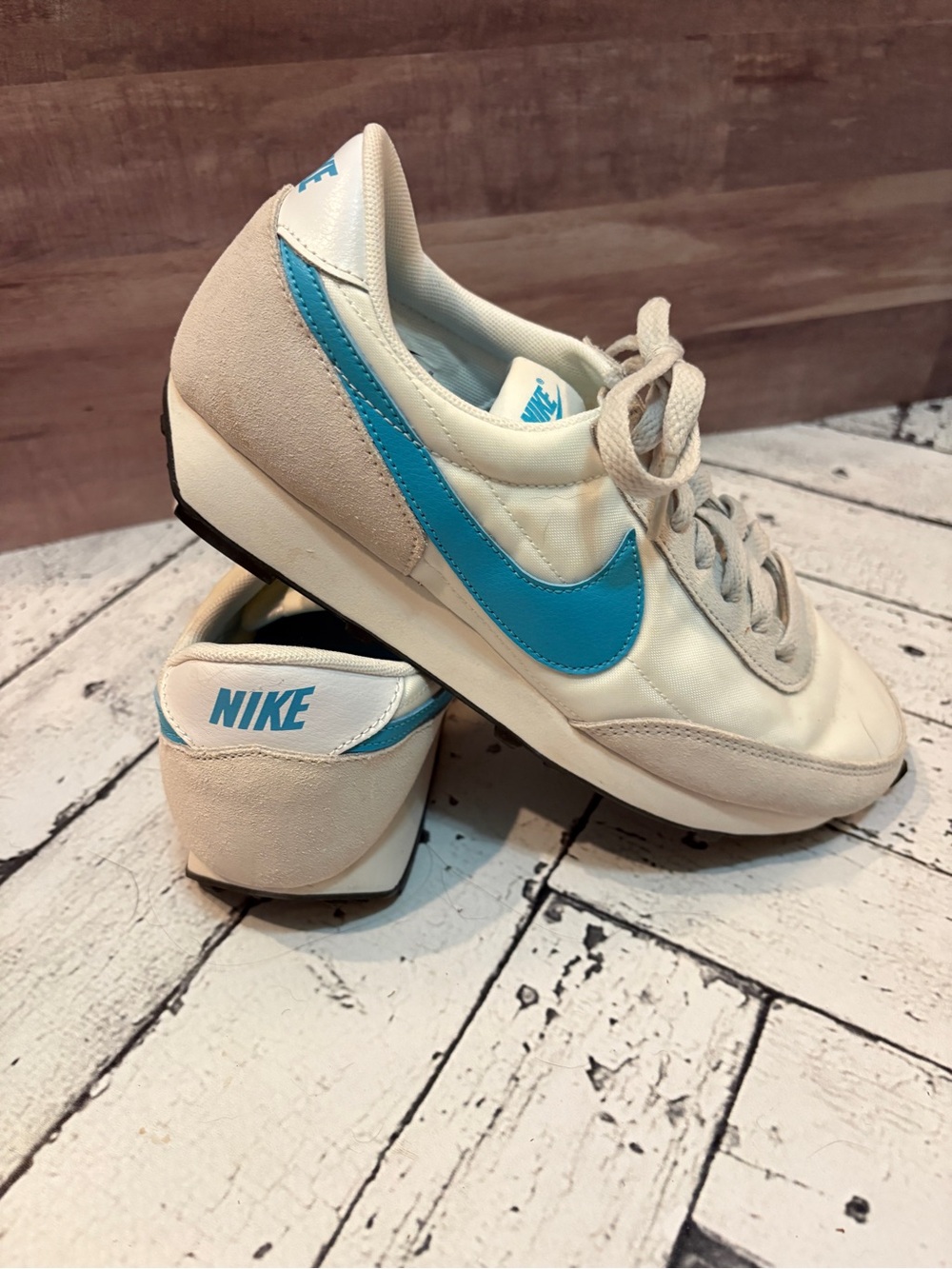 Nike Daybreak Blue Fury Vast Grey Women’s Size 7.5 Retro